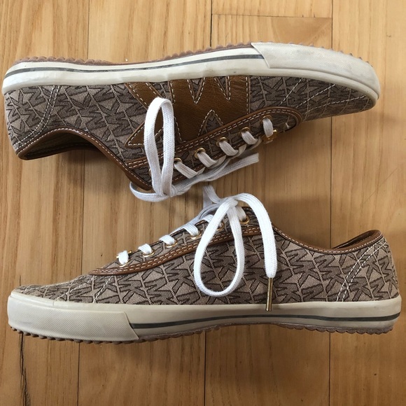 NWOT Michael Kors Repeat Logo Print Sneakers - Picture 5 of 7